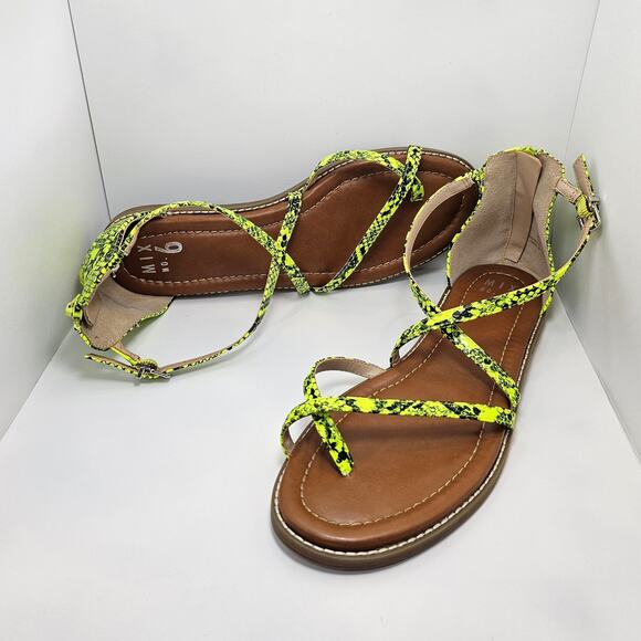 Mix No. 6 Highlighter Yellow Snakeskin Strappy Flat Sandals - US Women's… - Picture 1 of 5